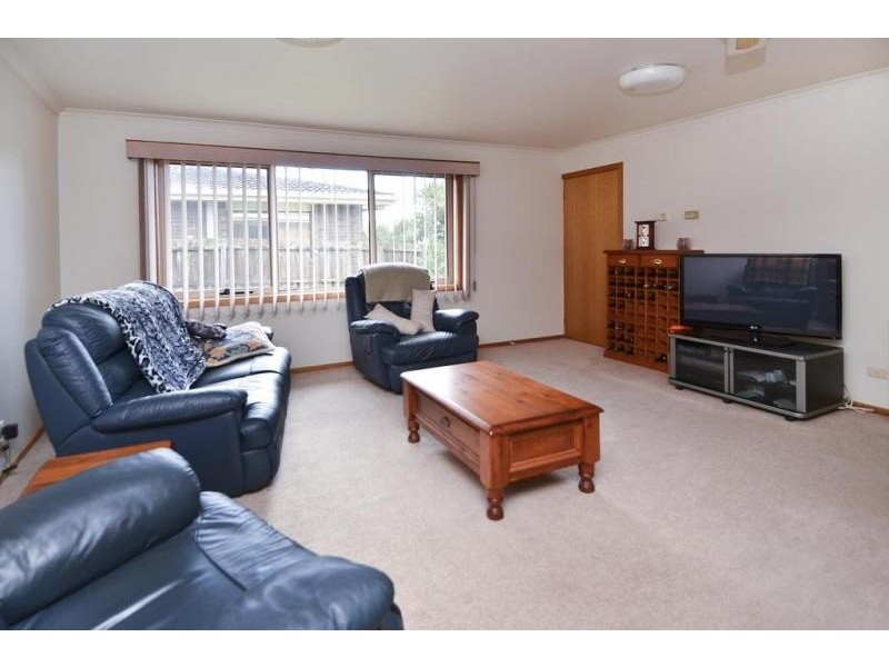 3/10 Boston Road, Torquay VIC 3228