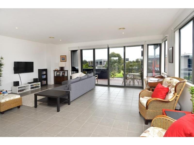 22 Coast Drive, Torquay VIC 3228