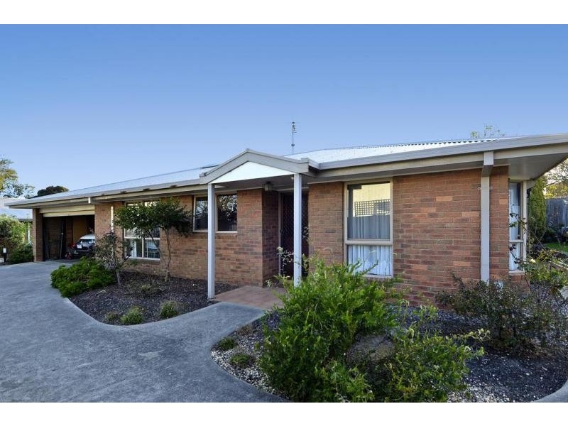 1/15 Beales Street, Torquay VIC 3228