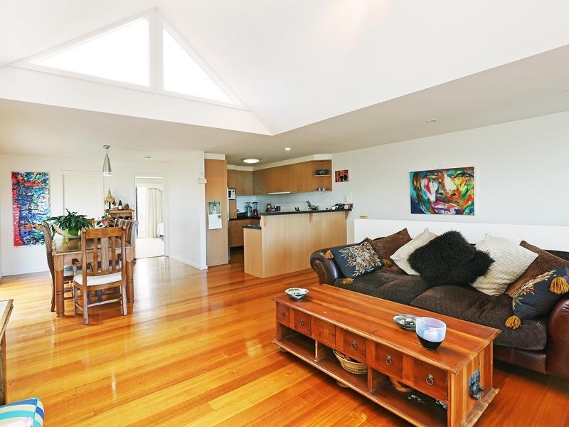 19 Pomora Avenue, Torquay VIC 3228