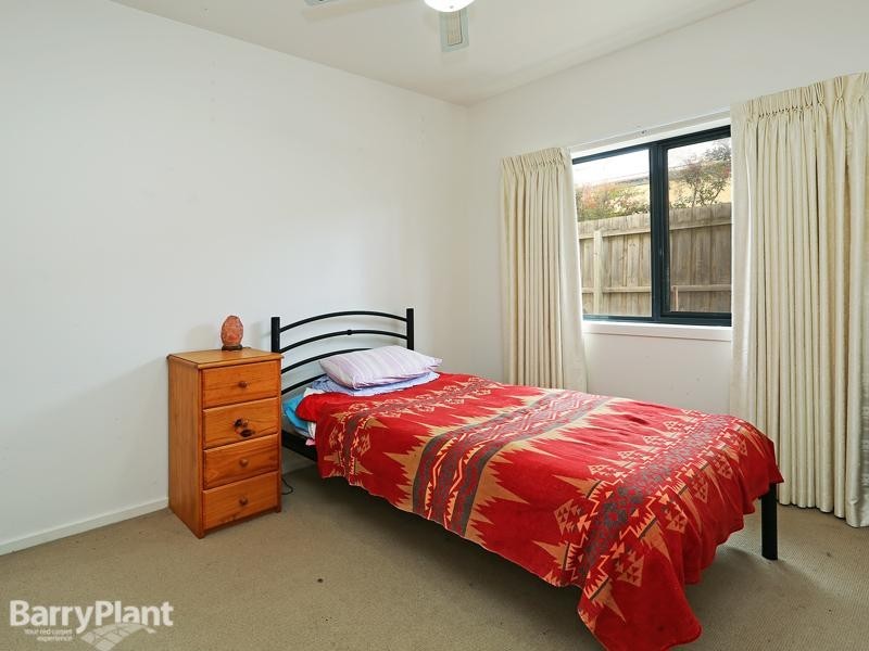 19 Pomora Avenue, Torquay VIC 3228