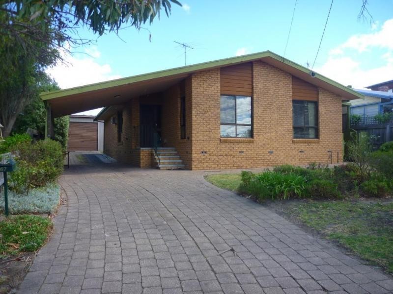 67 Riverside Drive, Torquay VIC 3228