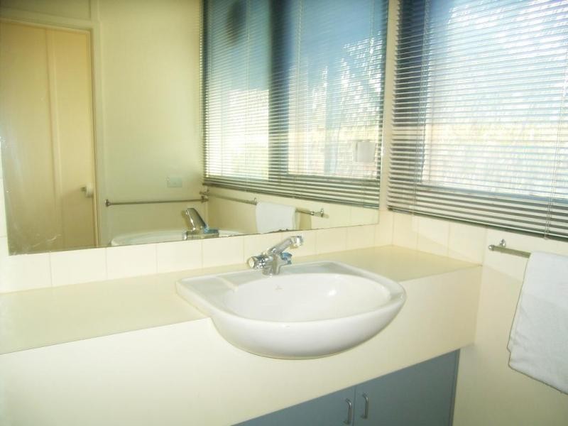 2/34 Spring St, Torquay VIC 3228