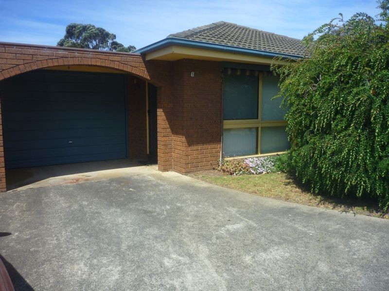 1/50-52 Boston Road, Torquay VIC 3228
