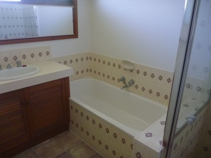 1/50-52 Boston Road, Torquay VIC 3228