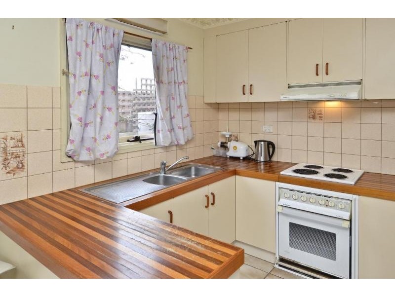 2//17 Colina Court, Torquay VIC 3228