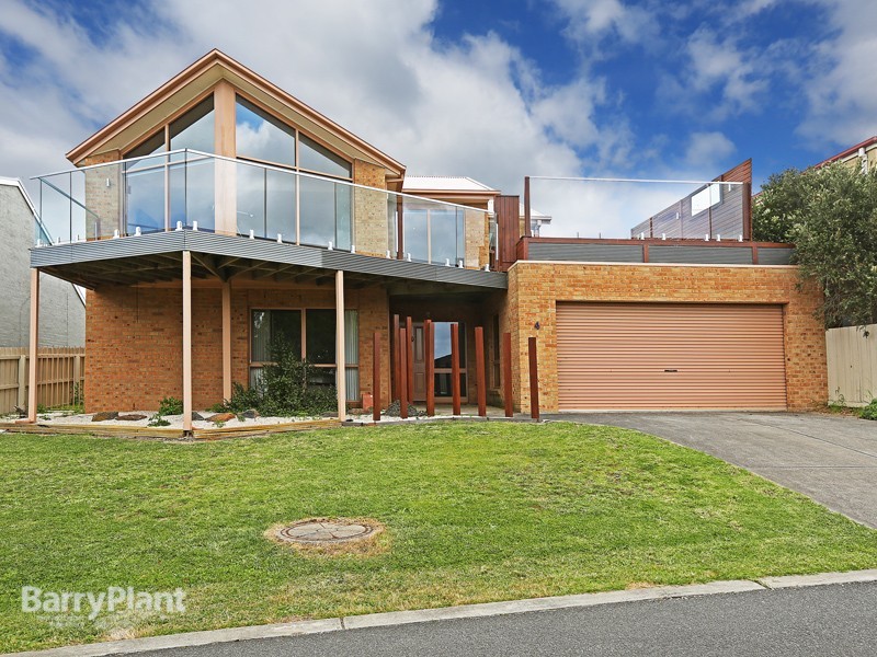 4 The Mews, Torquay VIC 3228