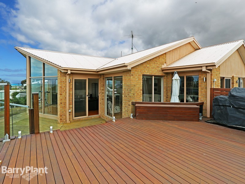 4 The Mews, Torquay VIC 3228