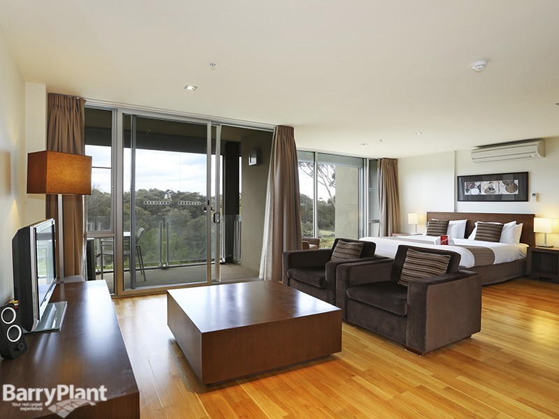 285/100 The Esplanade, Torquay VIC 3228