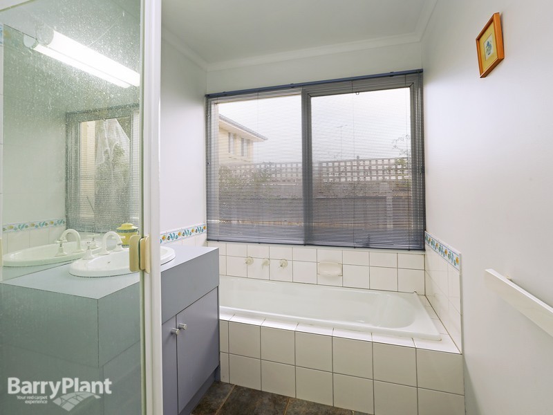 17 Kristy Court, Jan Juc VIC 3228