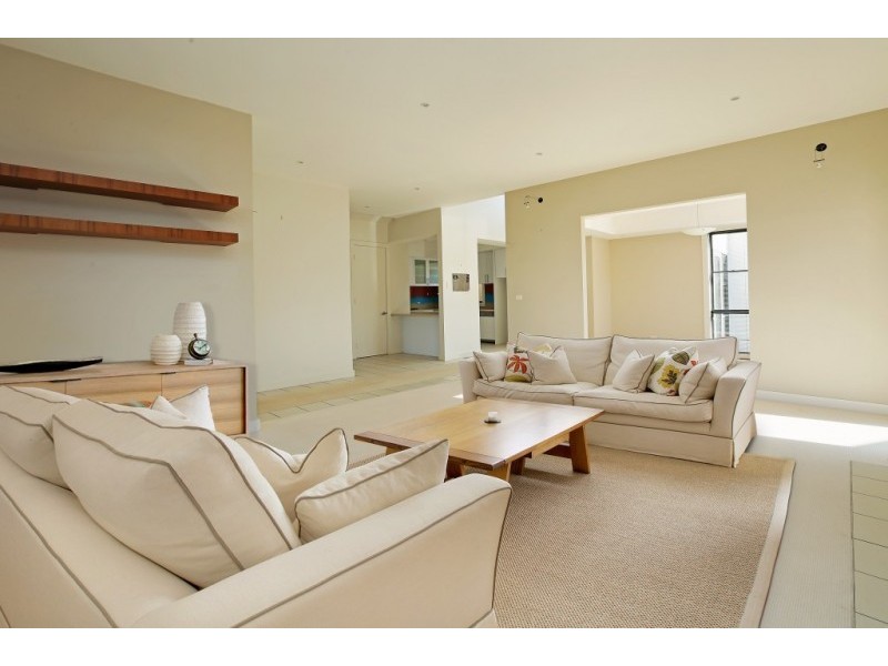 131 The Esplanade, Torquay VIC 3228