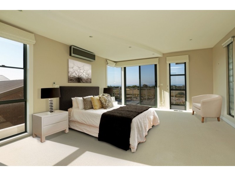 131 The Esplanade, Torquay VIC 3228