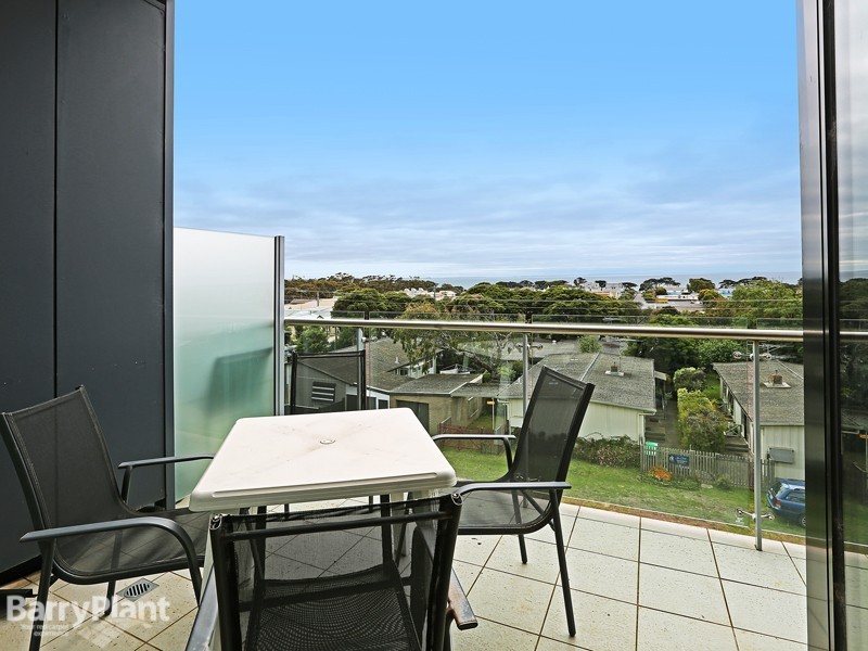 206/3 Payne Street, Torquay VIC 3228