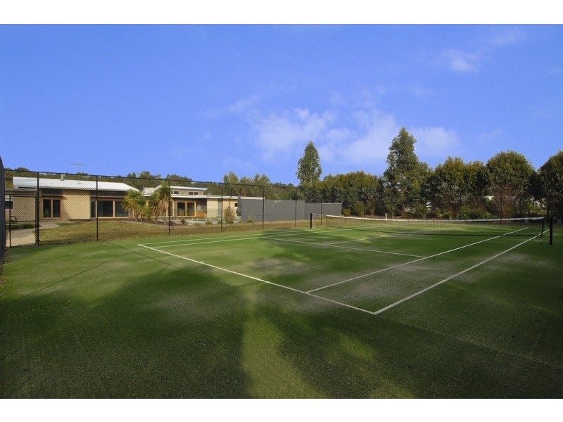 16 Ocean Acres Drive, Torquay VIC 3228