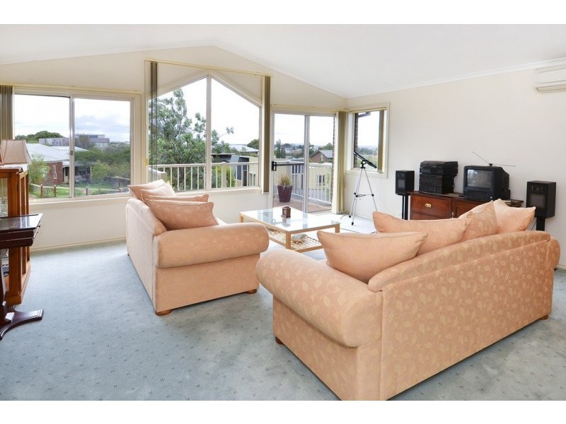 17 Foam Court, Torquay VIC 3228