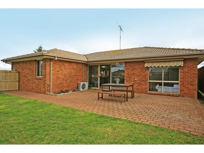 13 Golden Beach Way, Torquay VIC 3228