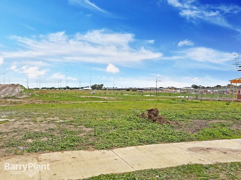 221 Fischer Street, Torquay VIC 3228