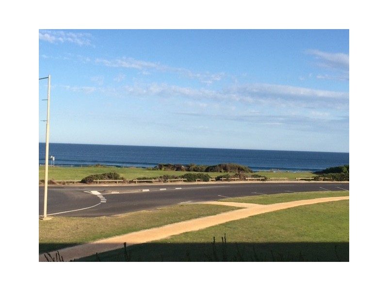 10/1 The Esplanade, Torquay VIC 3228