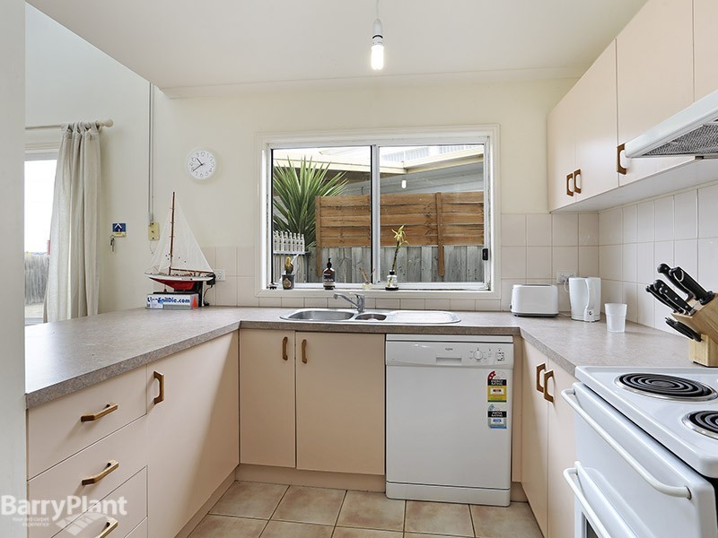 3/66 Geelong Road, Torquay VIC 3228