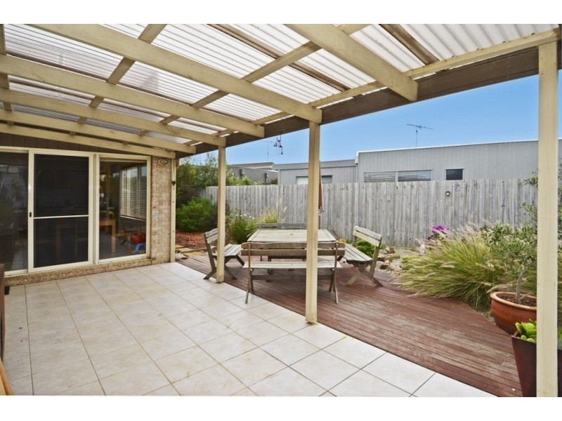 38 Norfolk Boulevard, Torquay VIC 3228