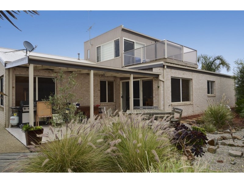 38 Norfolk Boulevard, Torquay VIC 3228