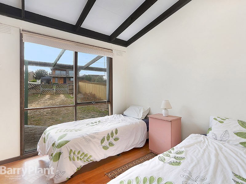 16 Sandwich Avenue, Jan Juc VIC 3228