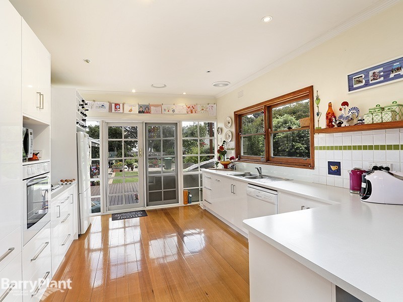 64 Darian Road, Torquay VIC 3228