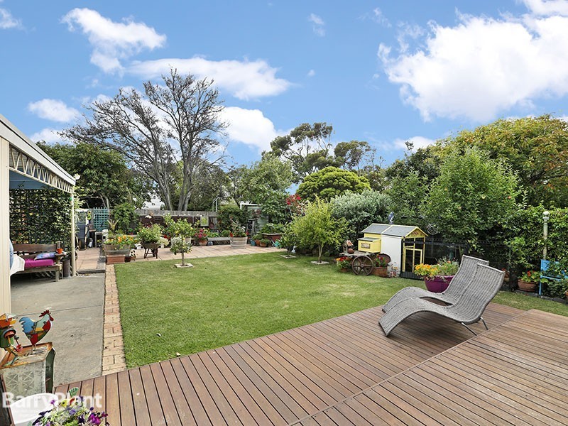 64 Darian Road, Torquay VIC 3228