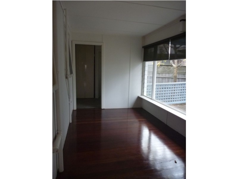 54 Grandview Rd, Torquay VIC 3228