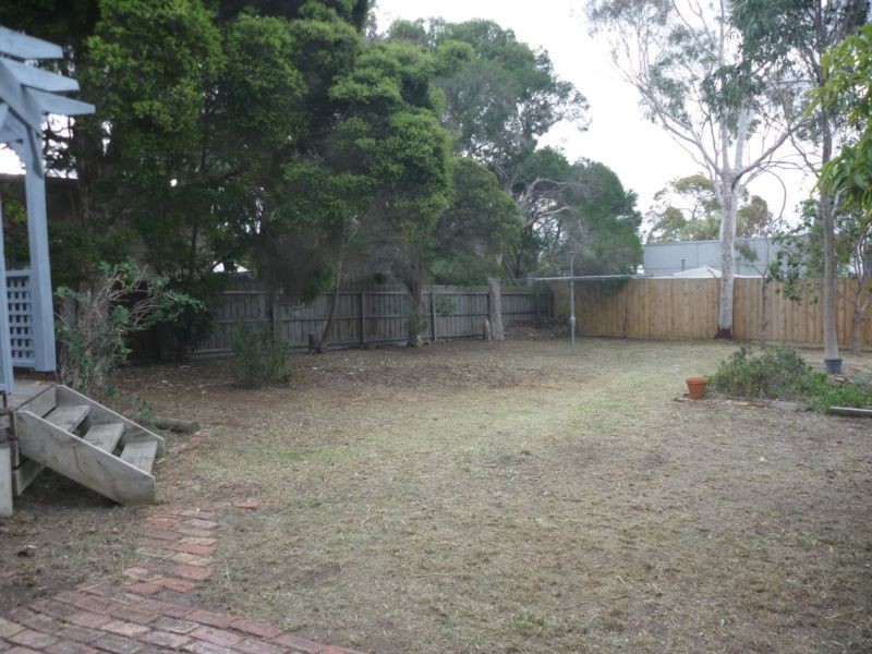 54 Grandview Rd, Torquay VIC 3228