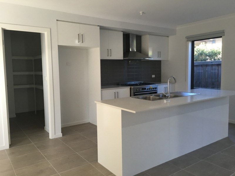 5 Centreside Drive, Torquay VIC 3228