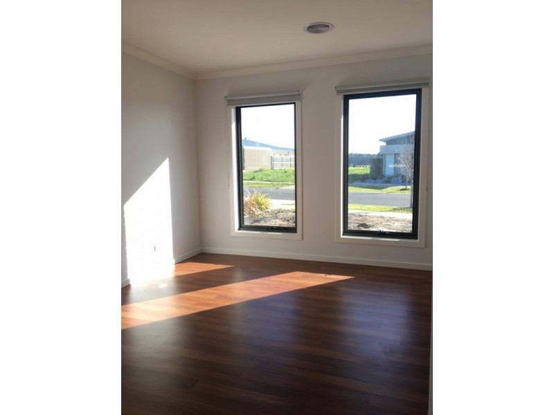 5 Centreside Drive, Torquay VIC 3228