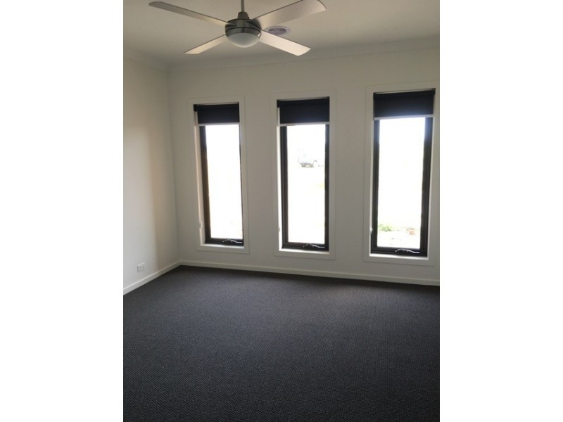33 Mirri Drive, Torquay VIC 3228