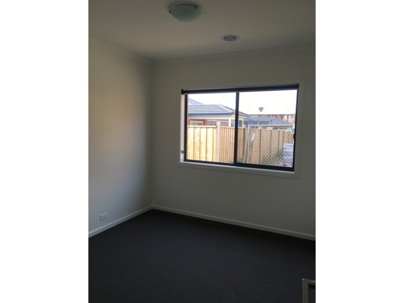 33 Mirri Drive, Torquay VIC 3228