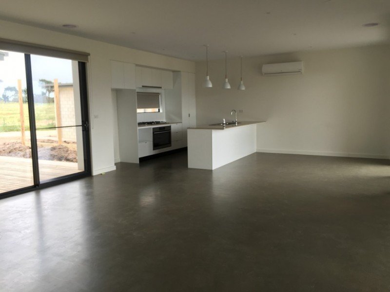 48 White Street, Torquay VIC 3228