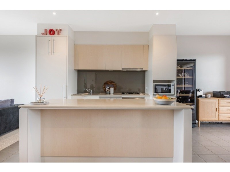 12 Shore Place, Torquay VIC 3228