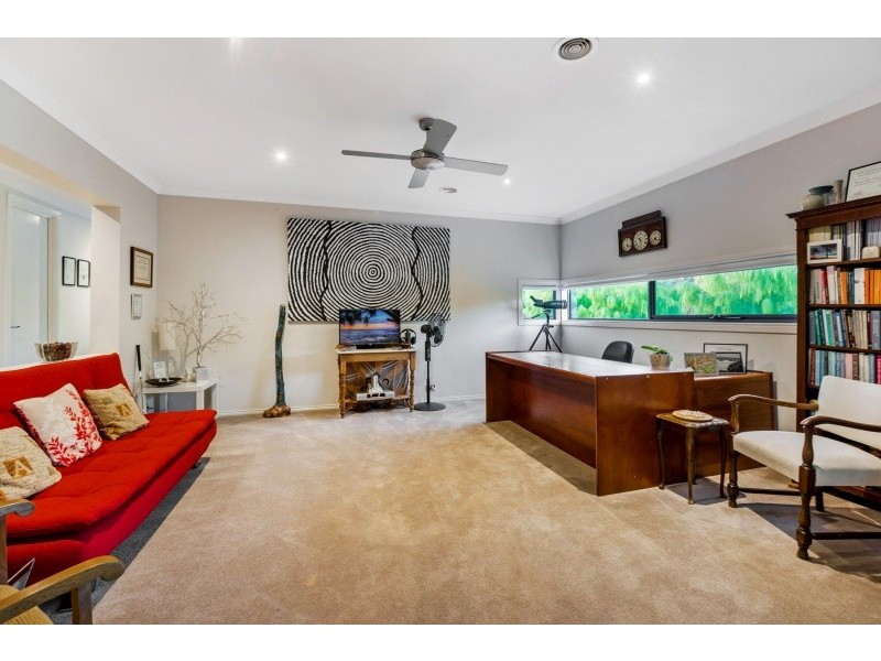 147 Coombes Road, Torquay VIC 3228