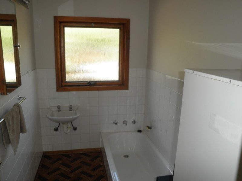 8 East View Terrace, Jan Juc VIC 3228
