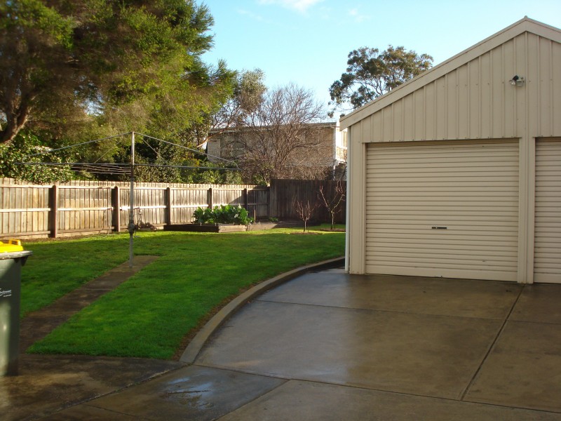 12 Cowrie Road, Torquay VIC 3228