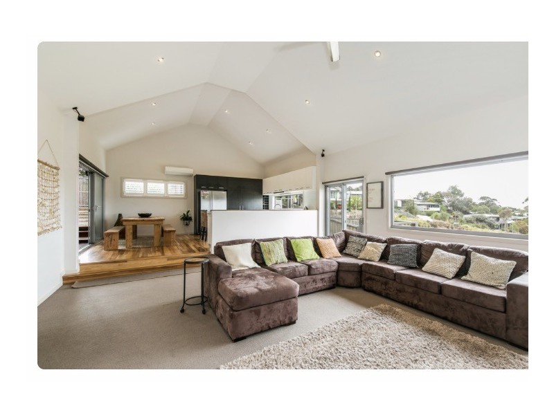 69 Alleyne Avenue, Torquay VIC 3228