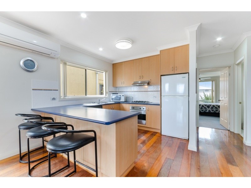 3/209-211 The Esplanade, Torquay VIC 3228