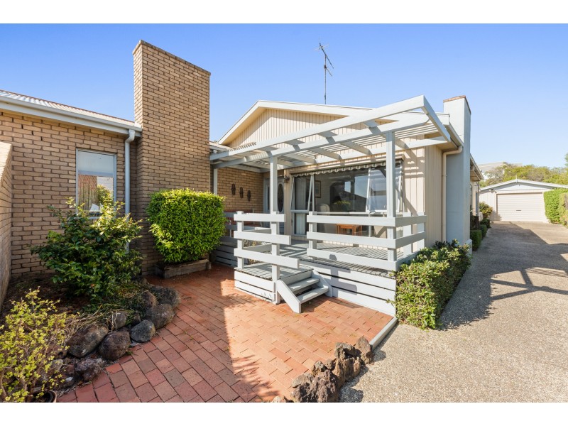 14 Geelong Road, Torquay VIC 3228