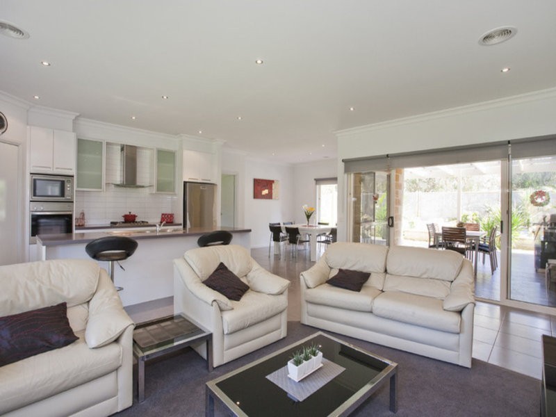 243 Messmate Road, Torquay VIC 3228
