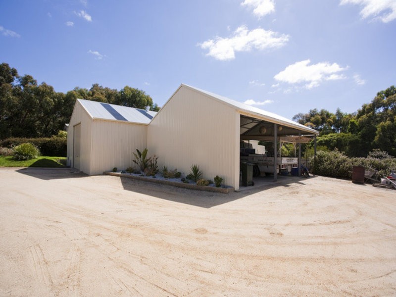 243 Messmate Road, Torquay VIC 3228