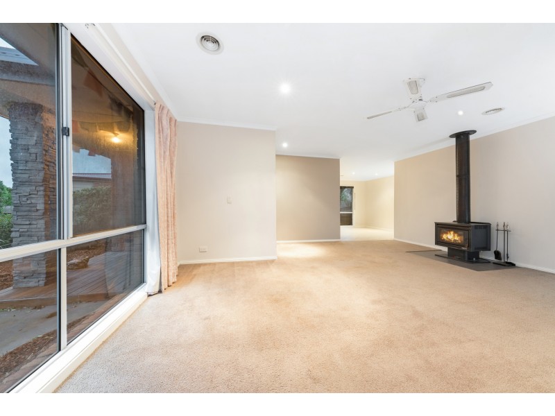 2 Neva Court, Torquay VIC 3228