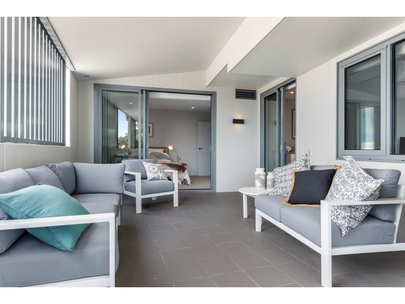 6/42 Bell Street, Torquay VIC 3228
