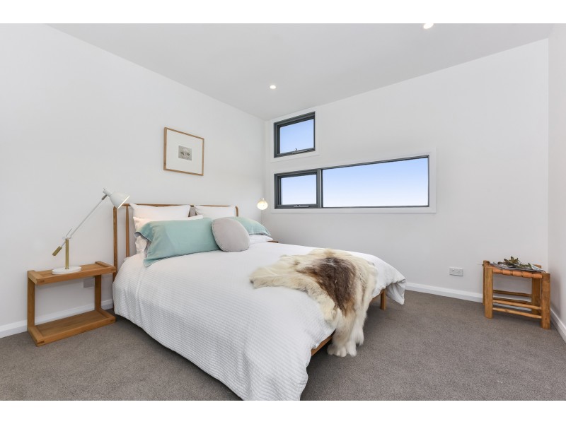 9/42 Bell Street, Torquay VIC 3228