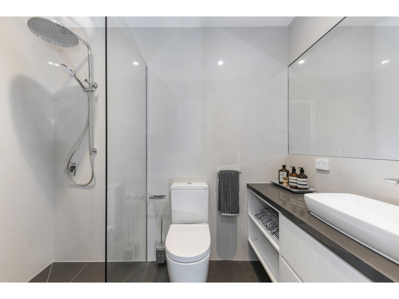 8/42 Bell Street, Torquay VIC 3228