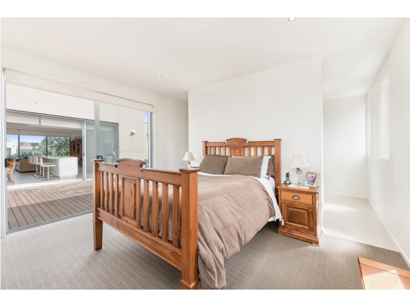 4 Fathom Drive, Torquay VIC 3228