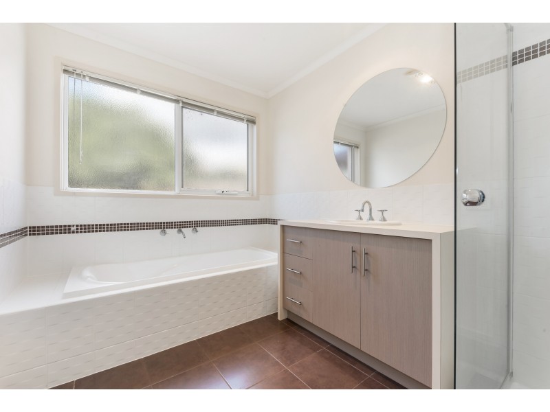 19 Springbank Circuit, Torquay VIC 3228